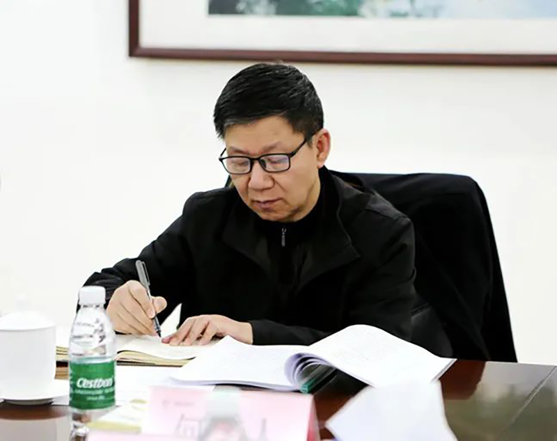 minzhu02.jpg minzhu02.jpg